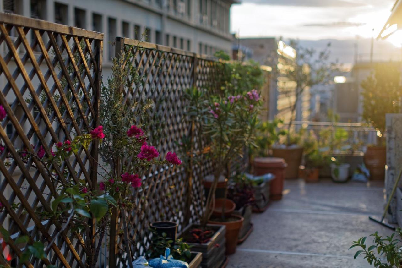 Apartament Athens Noir: 1920S Vibe On The East Mediterranean Zewnętrze zdjęcie