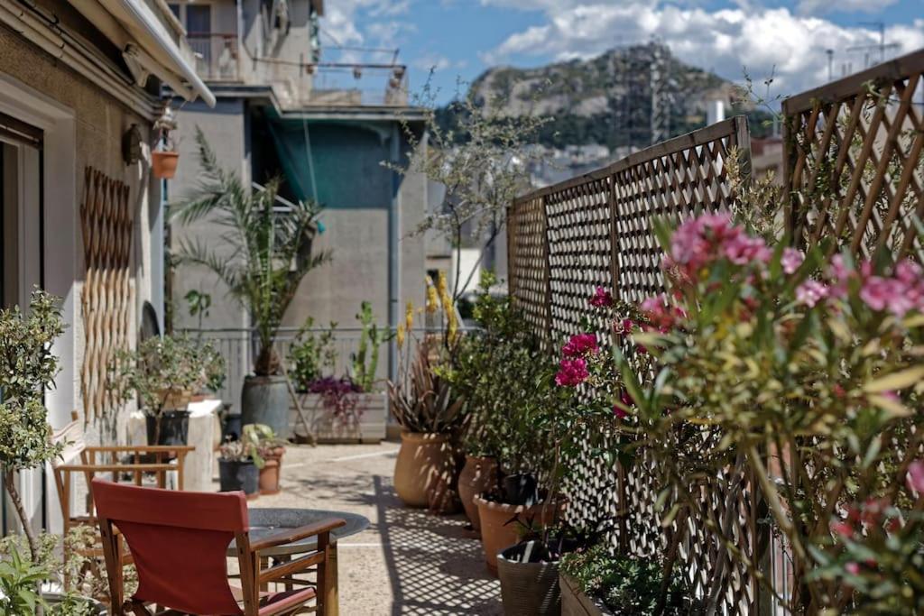 Apartament Athens Noir: 1920S Vibe On The East Mediterranean Zewnętrze zdjęcie